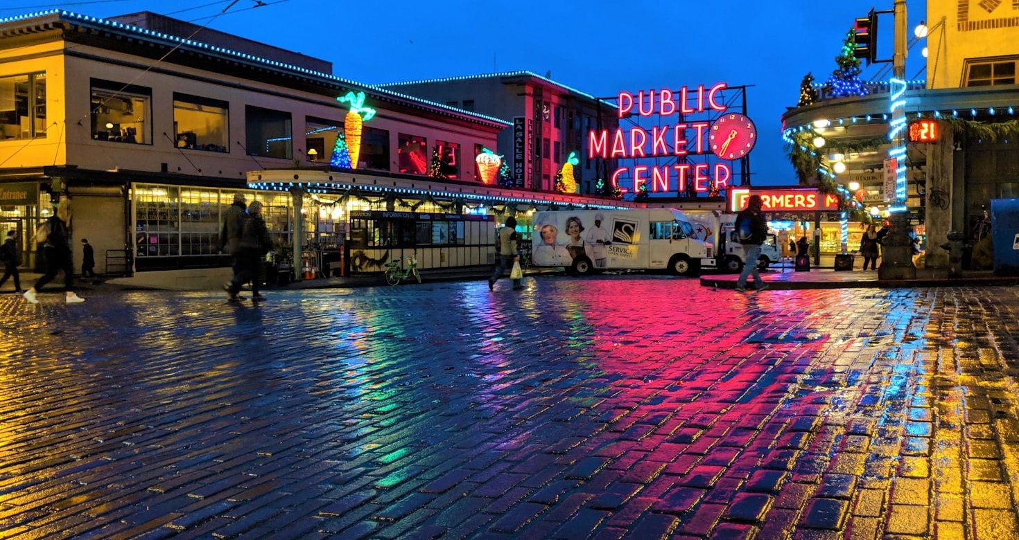 10 Must-Visit Landmarks in Seattle